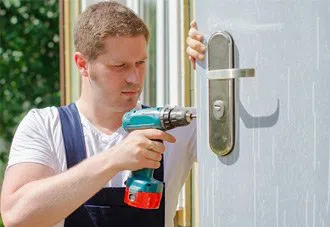 Metro Master Locksmith Jamaica Plain, MA 617-466-3735 - 7-Lock-Changing